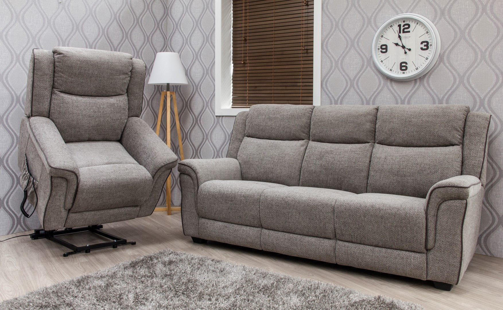 Spencer Tilt & Lift Chair