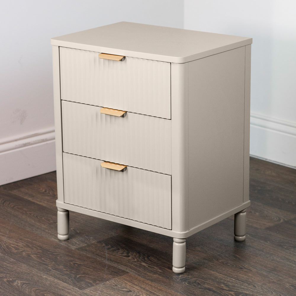 Pars 3 Drawer Bedside Table