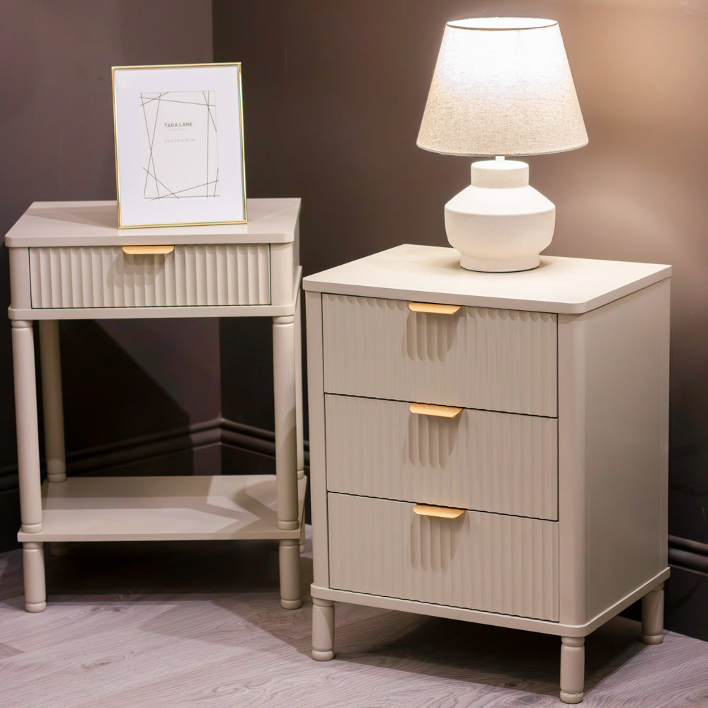 Pars 3 Drawer Bedside Table