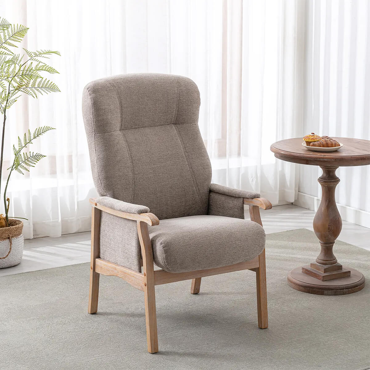 Fireside Chair – Oatmeal