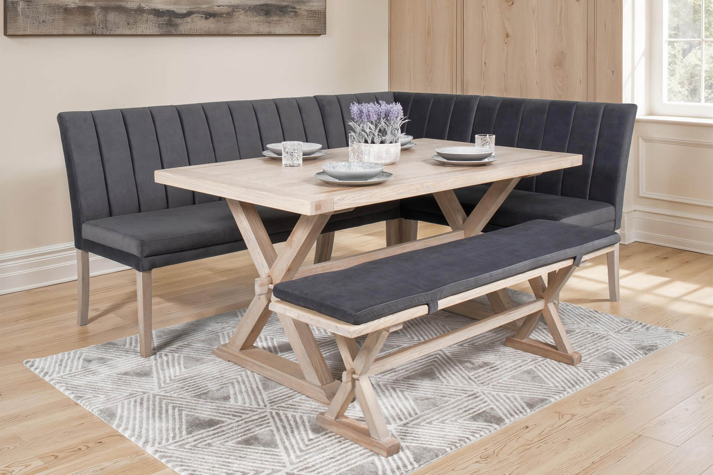 Valentia Dining Table