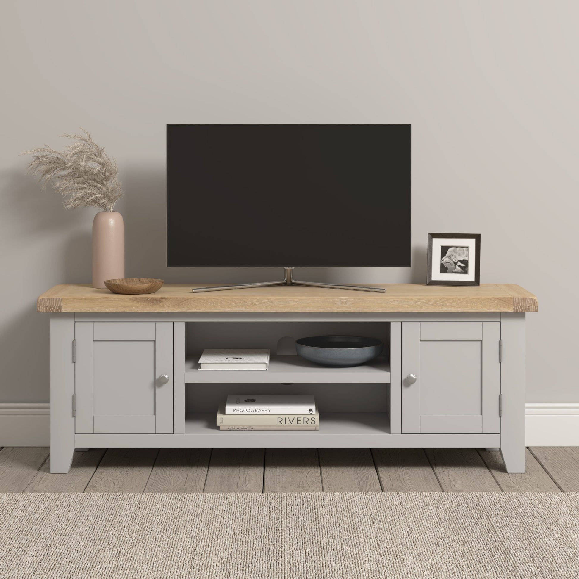 Windsor Straight TV Unit